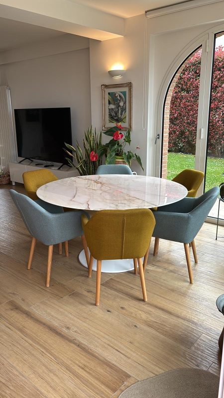 calacattaoro top oval table tulip