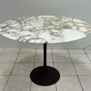 Tavolo Tulip tondo Calacatta Oro -Ready to Live-