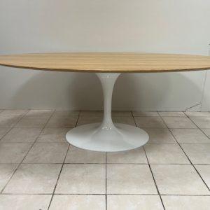 Tavolo Tulip  Ovale Legno di Frassino -Ready to Live-