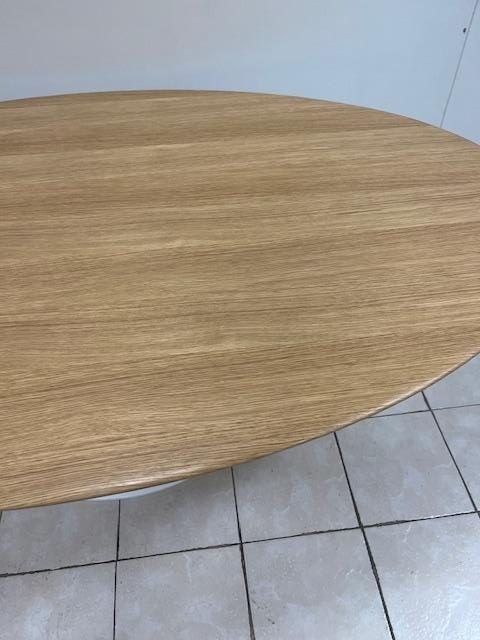 Tavolo Tulip Ovale Legno di Frassino -Ready to Live-