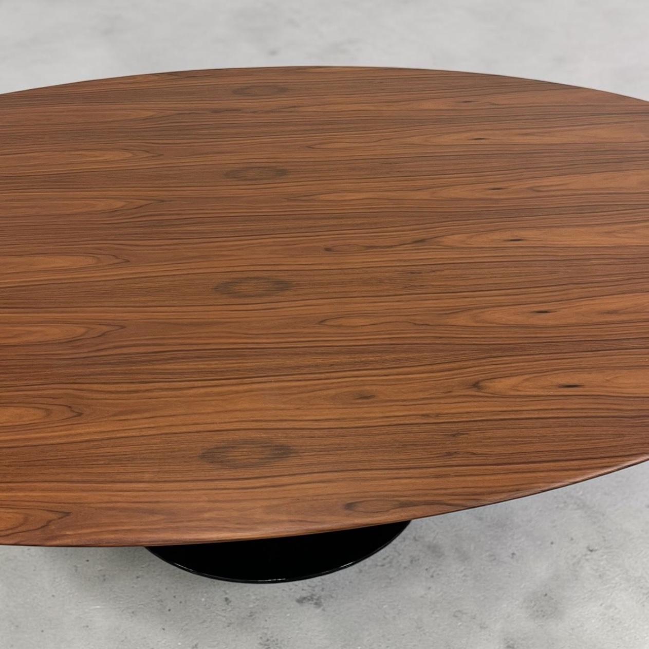 Tavolo Tulip Ovale in legno palissandro 224x127cm